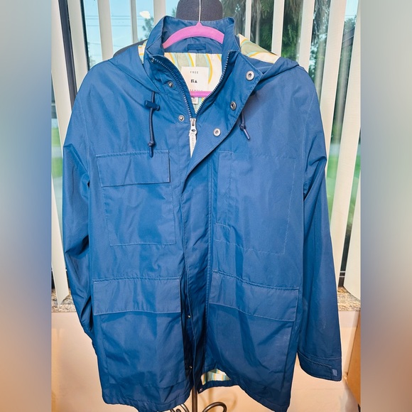 Free Assembly Rain Jacket Polyester Blue Size Medium - Picture 1 of 11
